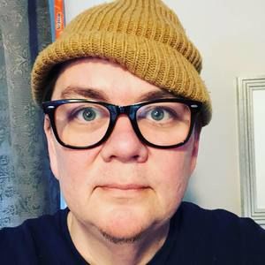 Meet your Posher, Christopher